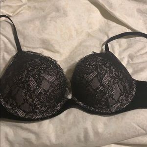 VS very sexy black bra